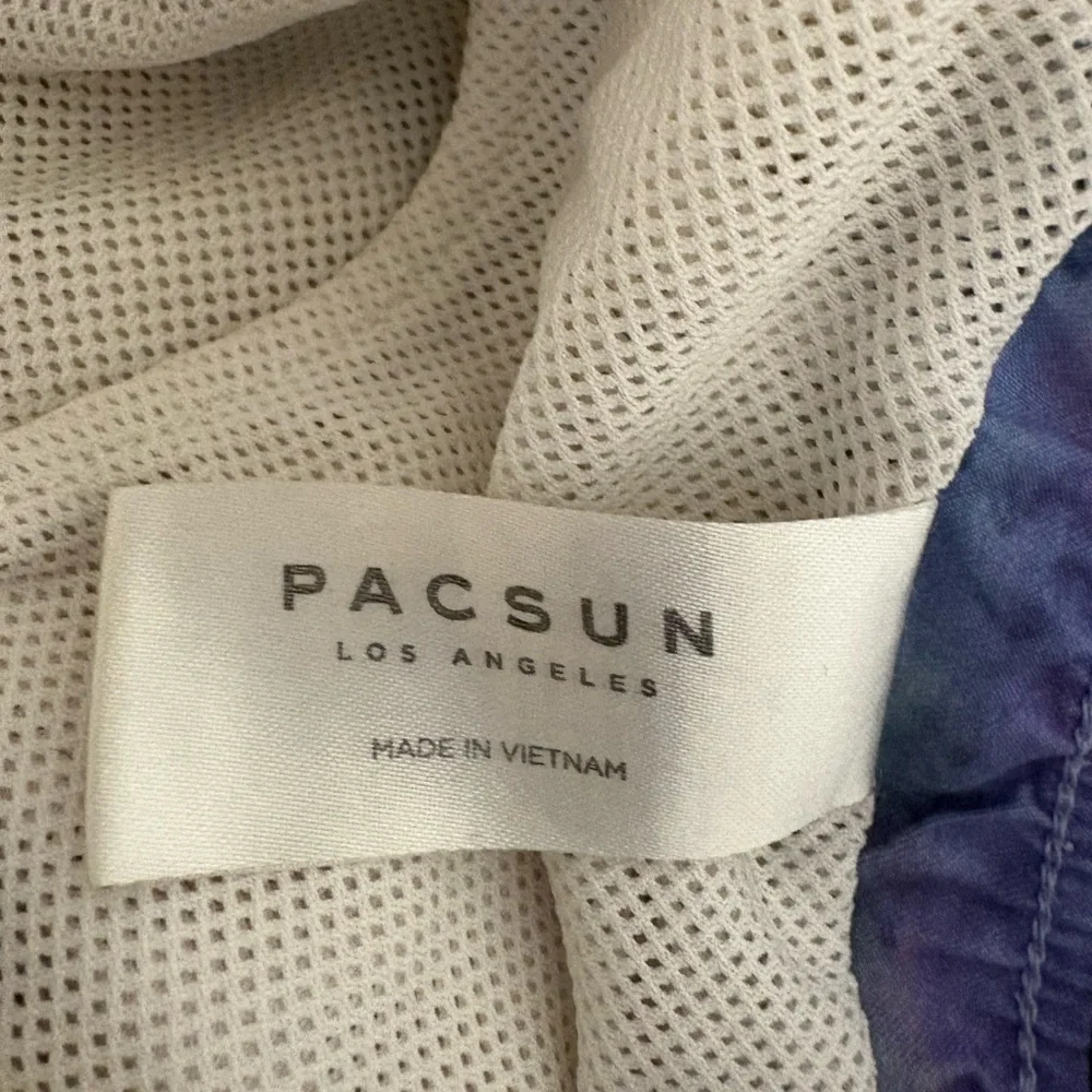 Pacsun Tie-Dye Wiggly Smile Face Swim Shorts in Yellow & Multicolor Size Small